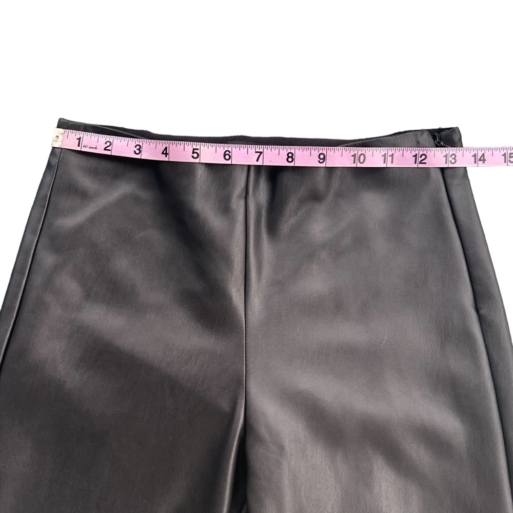 Banana Republic | High Rise Vegan Leather Pant | 4 - Picture 9 of 12